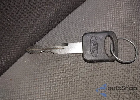 2005 Ford Ranger Edge/Stx/Xlt from USA, damaged, VIN 1FTYR44U85PA20377